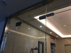 呼市玻璃门出入门禁密码刷卡门禁止安装施工案